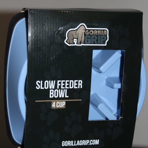 Gorilla Grip 4 Cup Slow Feeder Dog Bowl Pets Cats Treats Toys - Picture 1 of 4
